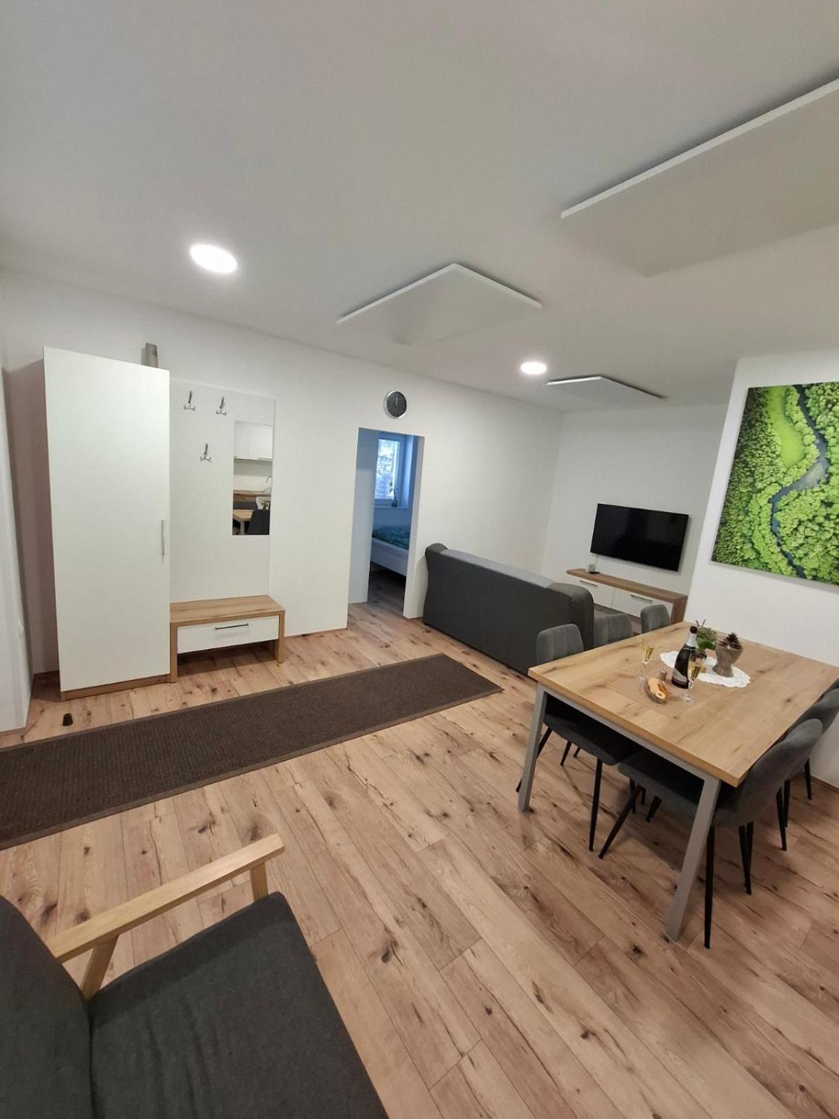 Apartma Pohorc - Macesen Apartment Hocko Pohorje Bagian luar foto